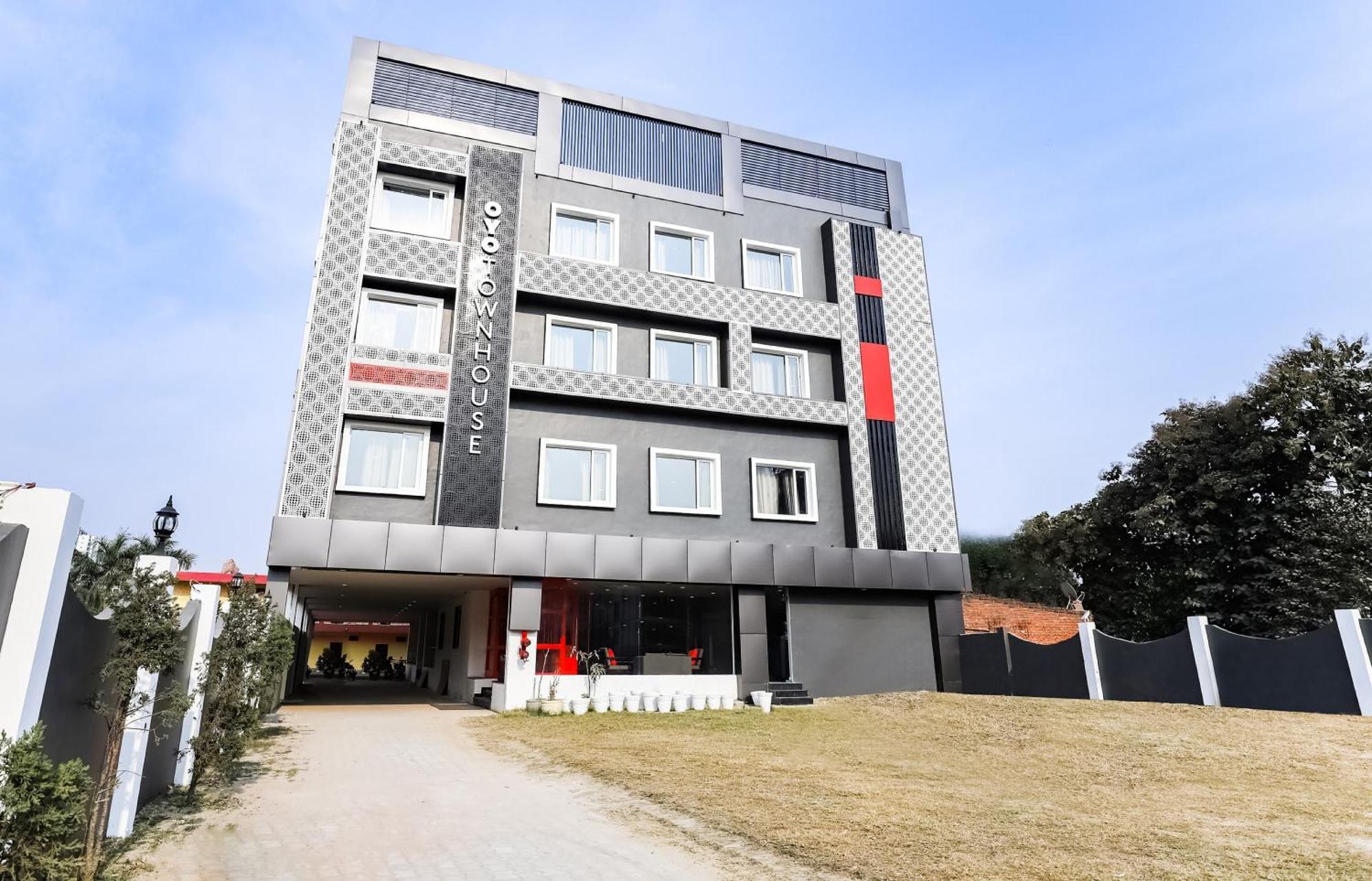 Townhouse Prithvi Resort Near Phoenix Palassio Lucknow Eksteriør bilde