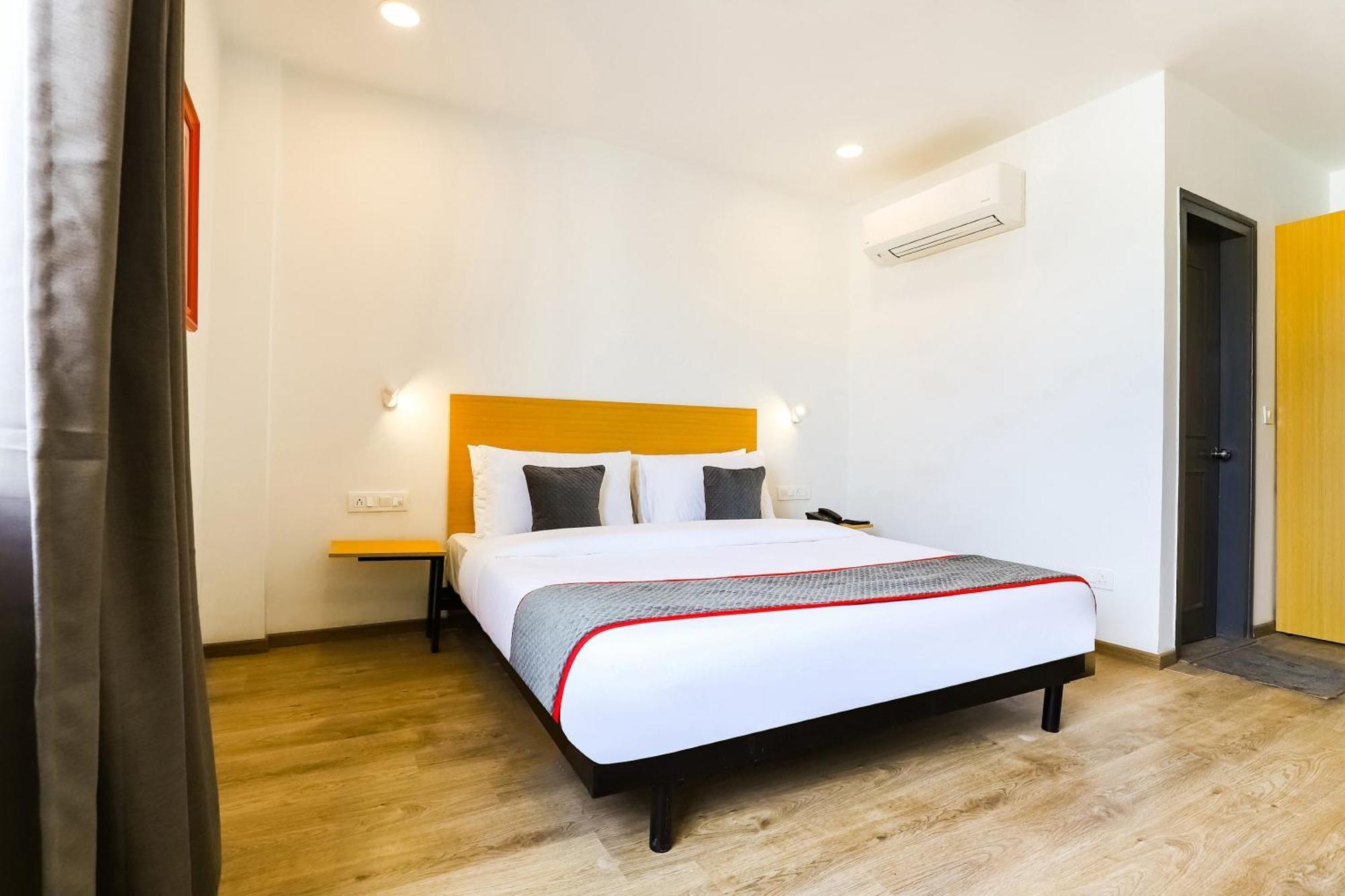 Townhouse Prithvi Resort Near Phoenix Palassio Lucknow Eksteriør bilde