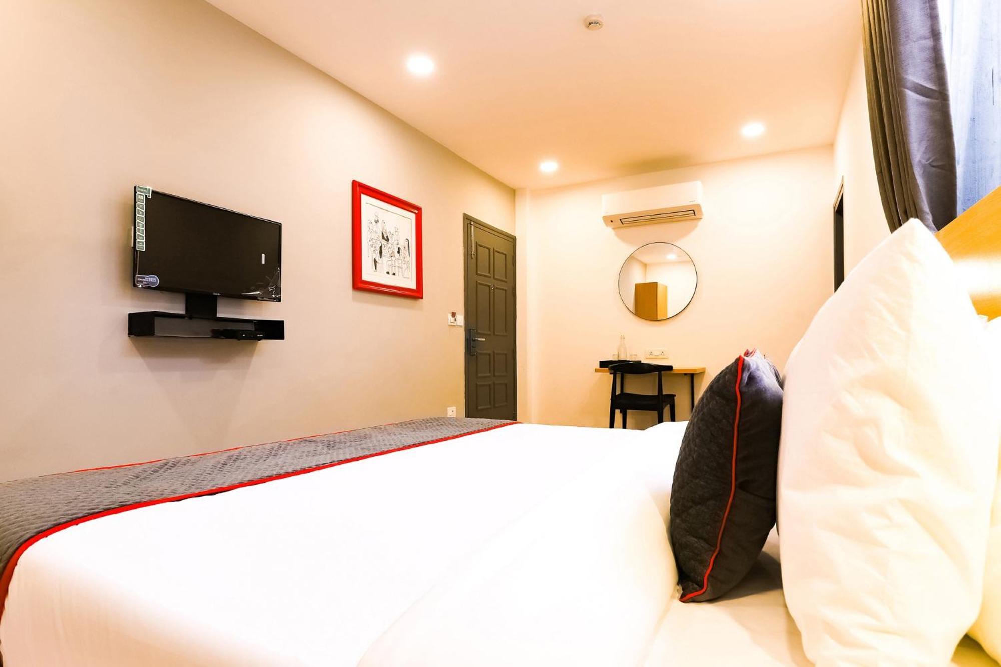 Townhouse Prithvi Resort Near Phoenix Palassio Lucknow Eksteriør bilde